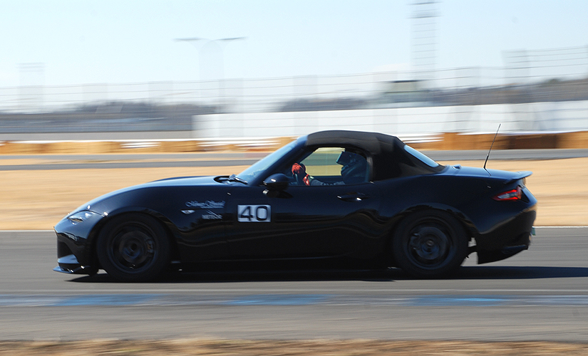 r1gp-2017-nd-005.jpg